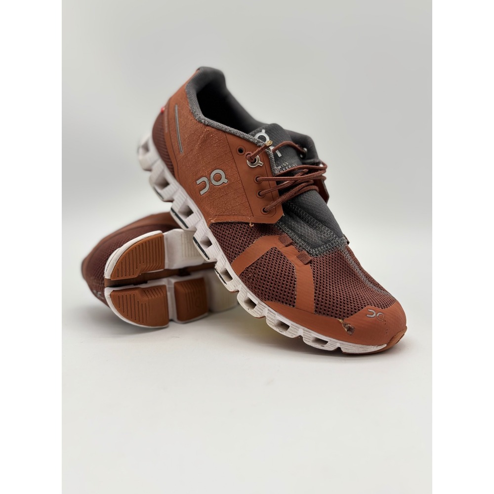 On Cloud Running Shoes Rust Womens 8.5 Mens 7 Low Sneakers ** minor blemish**